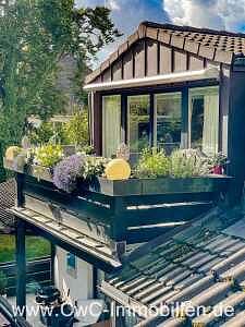 Balkon mit Markise