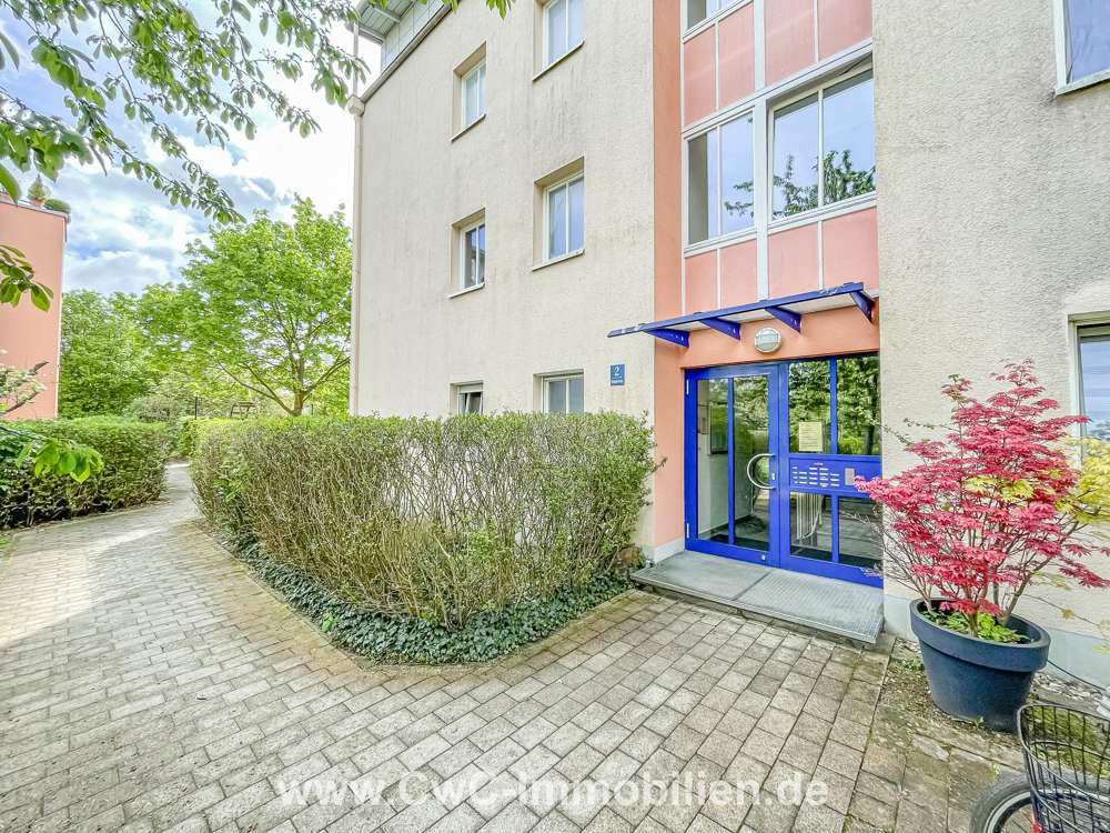 Sehr schöne 3 Zimmer Garten-Maisonette-Wohnung in ruhiger Lage in Feldkirchen zu verkaufen