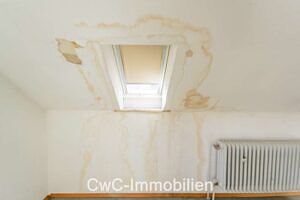 Schaden im Bereich Dachfenster